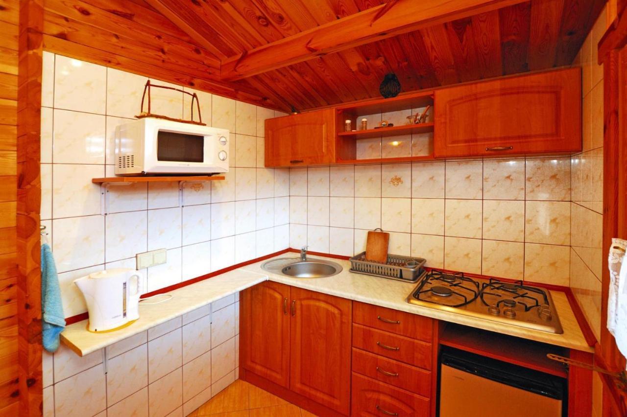 Holiday Home Close To The Lake Shore, Dabrowica Dabrowica  Ngoại thất bức ảnh